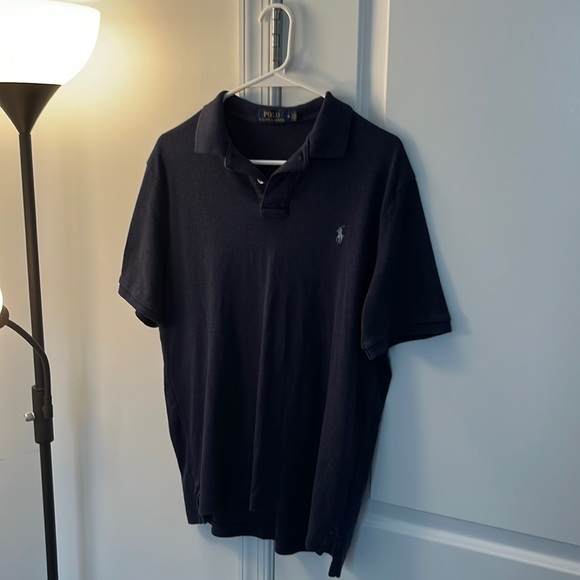 Lightly worn Ralph Lauren polo, selling because I grew out of - Picture 1 of 1